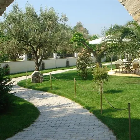 To Portego Tis Anatolis Aparthotel *